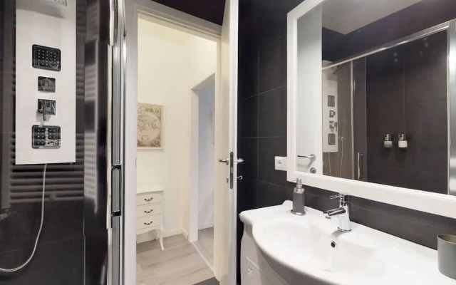 Luxury 2 bedrooms apartment