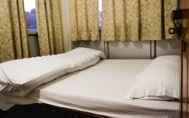 OYO 13385 Home Peaceful 1BHK Dharamshala