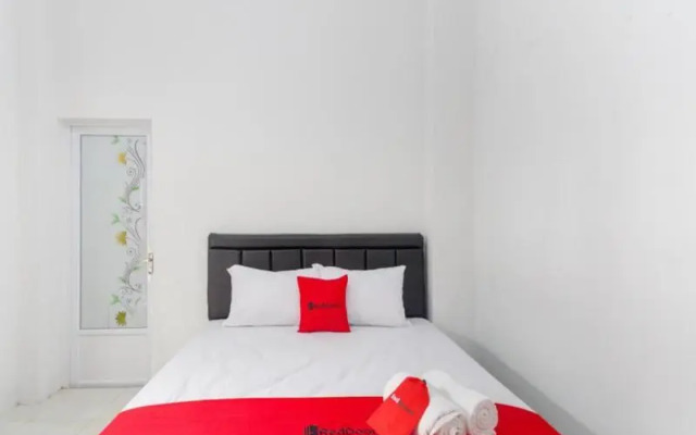 Reddoorz Near Pascasarjana Ugm 2