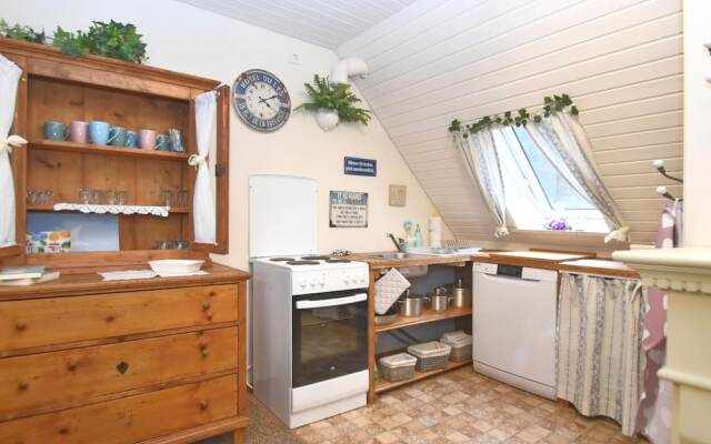 Holiday Home With Garden in Weissenbrunn