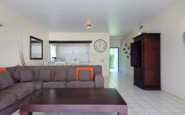 Santorini Pyrgos 17 Family Only