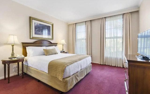 Canterbury International Hotel