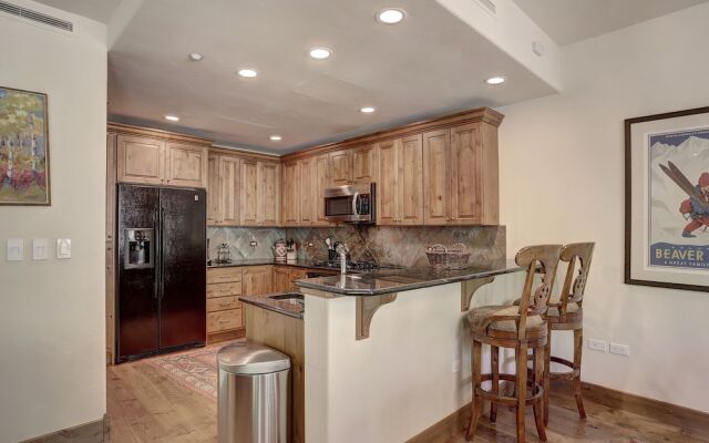 Elegant Updated 3 Bedroom Condo At One Arrowhead Place Condo by RedAwning