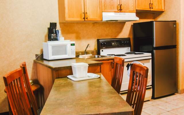 Stony Plain Inn And Suites