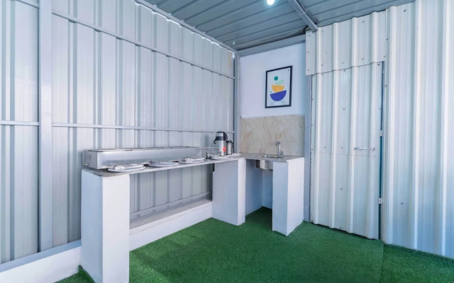 Treebo Emirates Suites Indiranagar