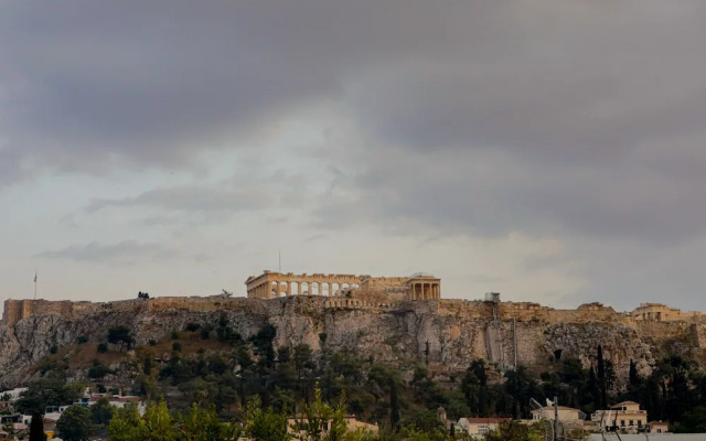Elite Ermou Suites