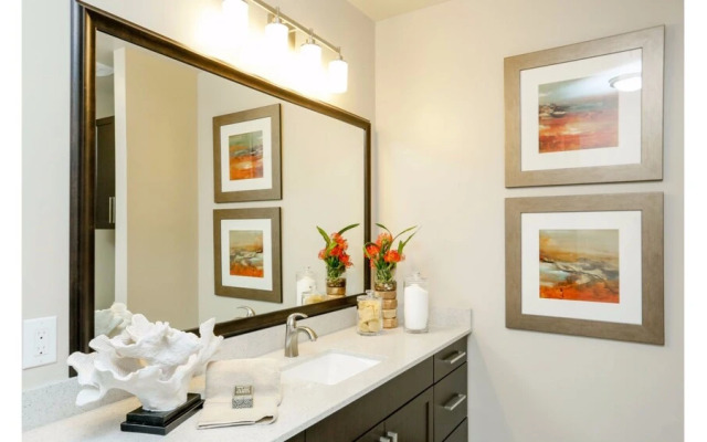 Suite Destination Austin City Center