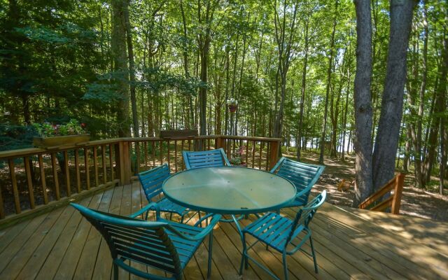 Shoreline Chateau 4 Bedroom House