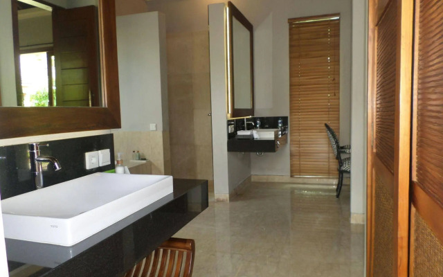 The Akasha Bali