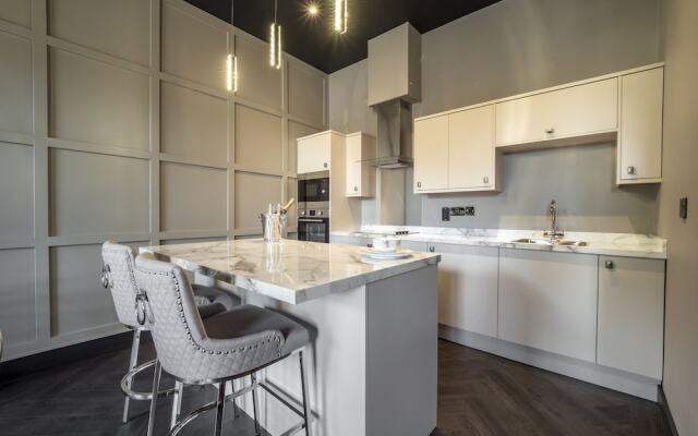 Bowers Mill Aparthotel