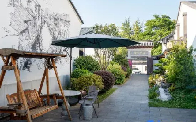 Kaiyuan Life Haitang Yijiu Hotel (Shaoxing Downtown Area)