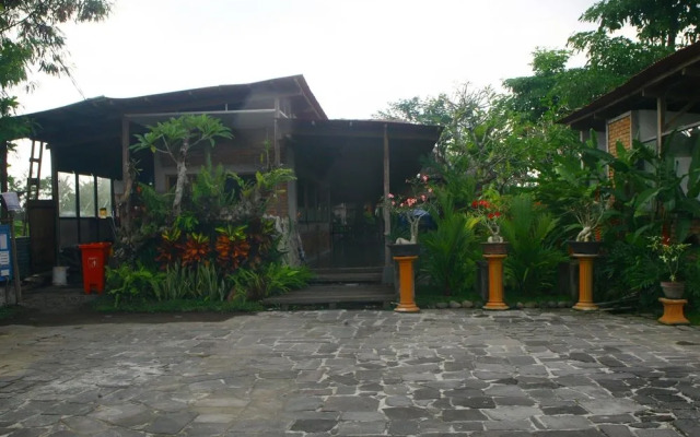 Villa Sawah Gondang Legi