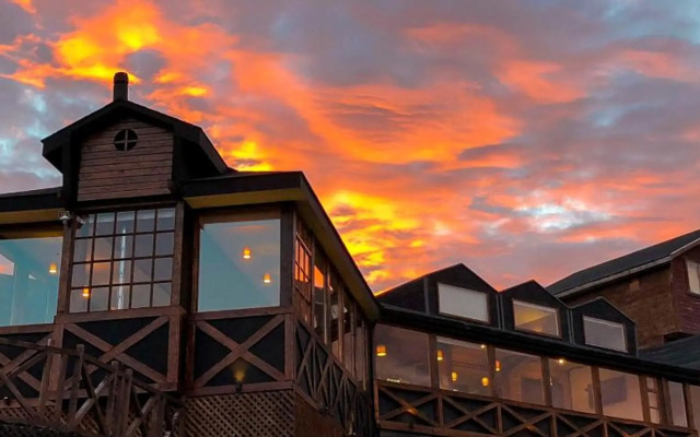 Weskar Patagonia Lodge