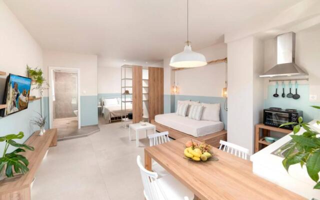 Stalis Sea Front Studios B