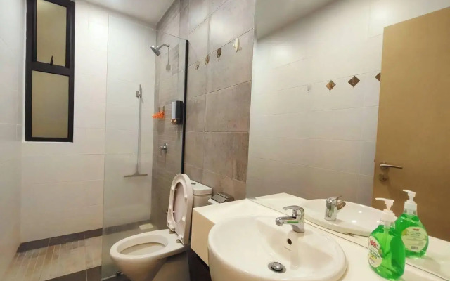 Quality Hotel & Suites Montreal East