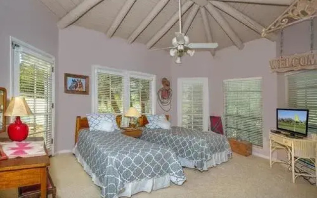 Paradise Valley Homes