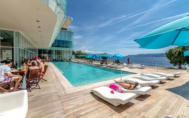 B2 Apartment Novi Spa