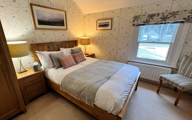 Ravenstone Lodge Country House Hotel