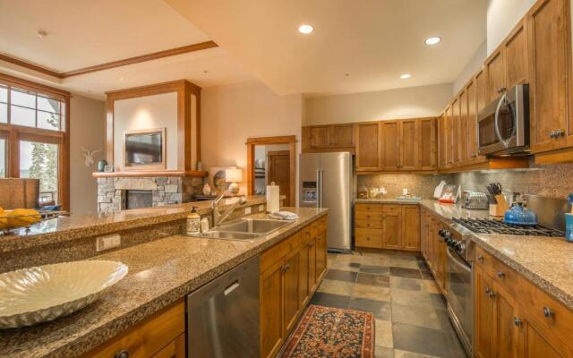 Luxury 3BD Village at Northstar Residence - Iron Horse North 101