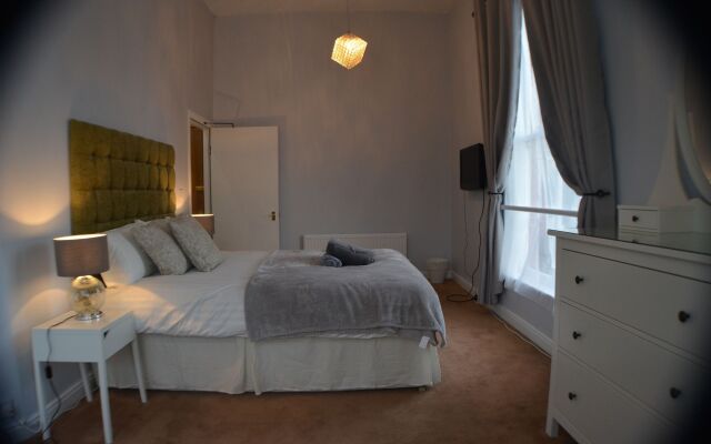 Queens Guesthouse Manchester