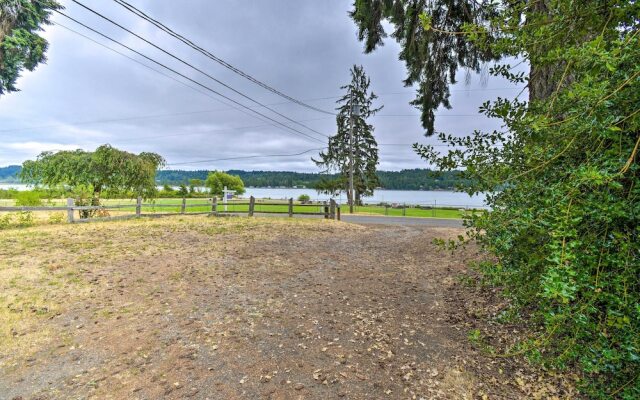 Historic Belfair Cabin Abode on the Hood Canal!