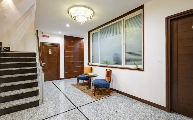 Hotel 91 Golf Course Road