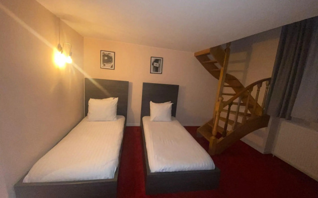 La Bourse Hotel