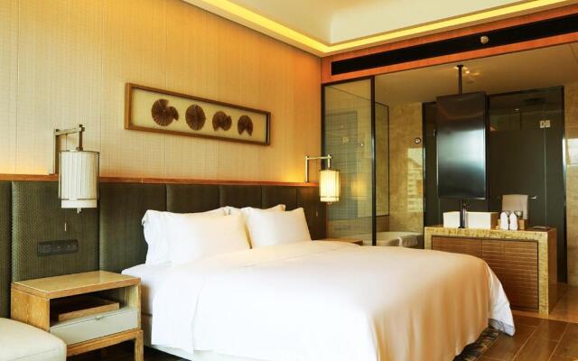 Sanya Harman Hotel