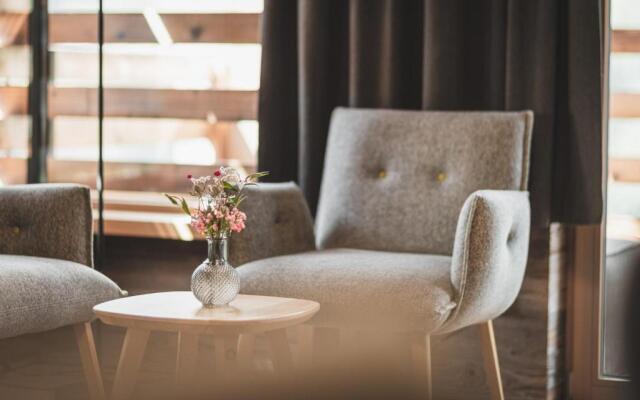 Boutique Hotel Und Chalets Bergwiesenglück