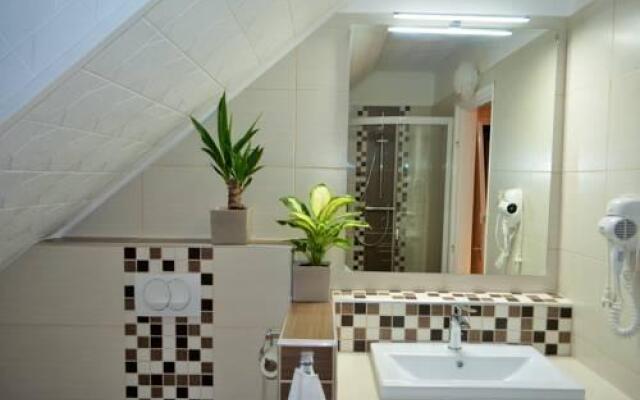 FaDóra Apartman