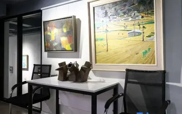 May Hotel & Apartment Hanoi