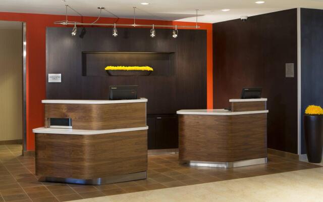 Courtyard by Marriott Dallas Midlothian-Midlothian Conf Ctr