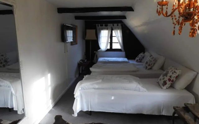 2 Person Holiday Park Home in Tranekaer