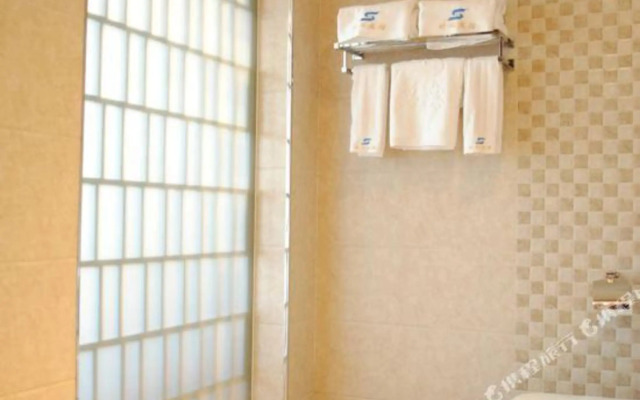Shixing Hotel