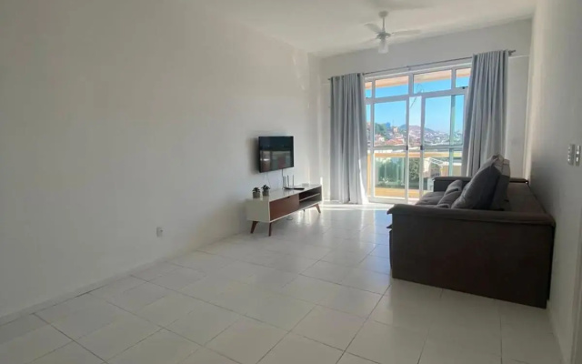 Lindo Apto 2 quartos c/suíte de frente na prainha!