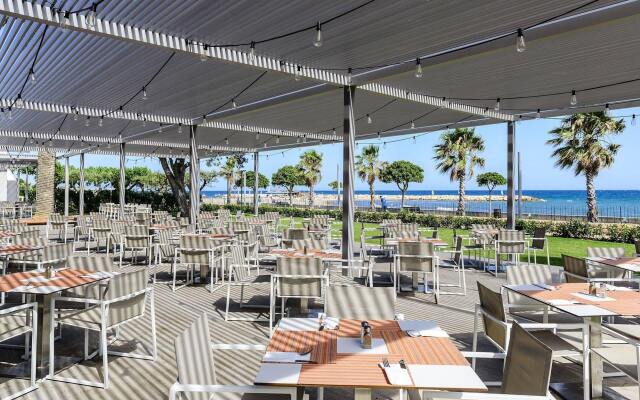 Pueblo El Dorado Playa