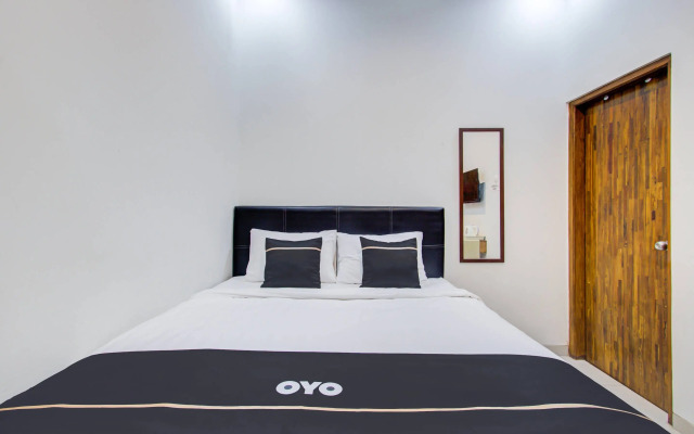 OYO 3280 Cendhani Raras