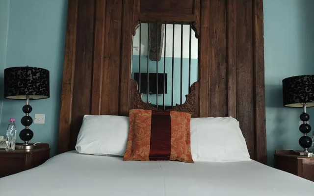 Guildhall Tavern Hotel & Restaurant