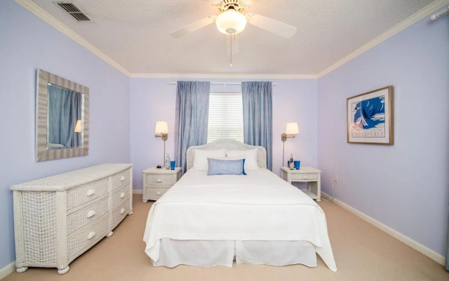 Beach Walk - 6250 Holmes #31