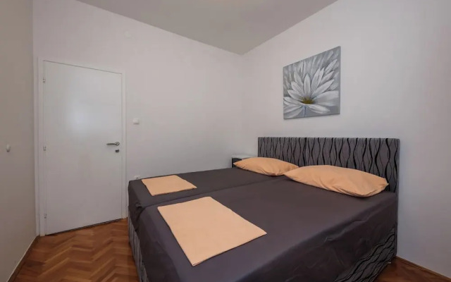 Luxury villa complex Pendolino with heated pool and jacuzzi