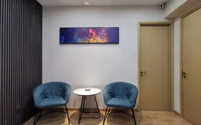Heyue Hotel (Taiyuan Changfeng Business District Vientiane City Branch)