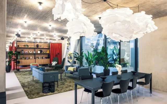 MILESTONE Vienna Erdberg by Tribera