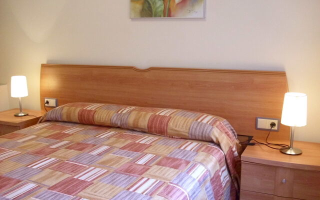 Edifici Llevant i Ponent