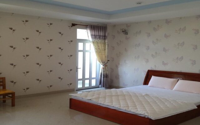 Thu Khoi Hotel