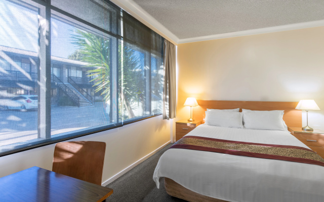 Governor Gipps Motor Inn Hotel – Guest Rooms – Traralgon