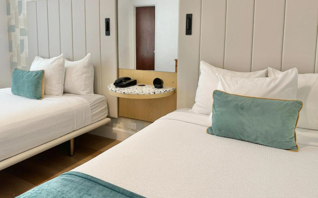 Avalon Hotel