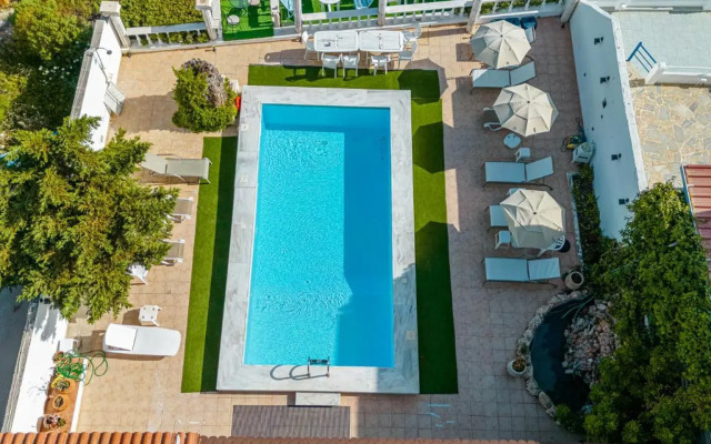Mistral Apartments Aegina