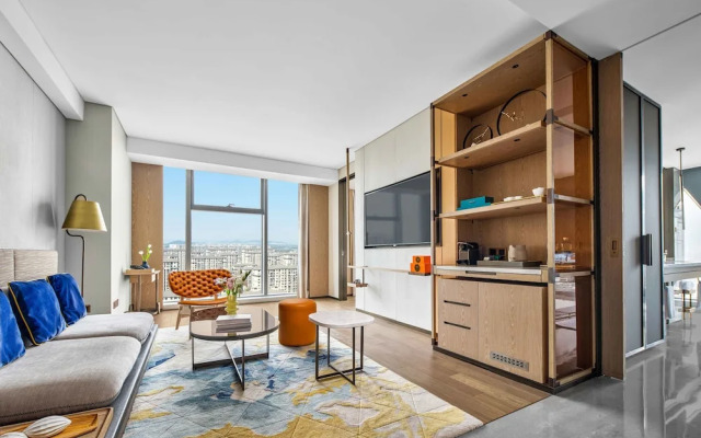 Vignette Collection Hangzhou Huaxia Center Hotel by IHG