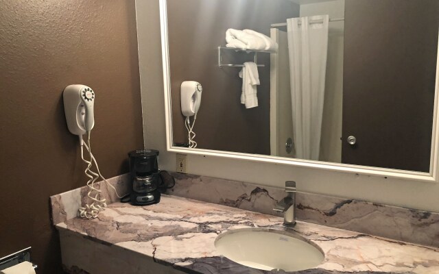 FairBridge Inn & Suites Lewiston