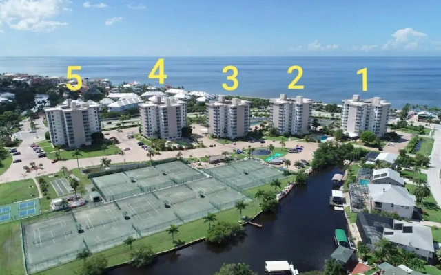Beach & Tennis 3701
